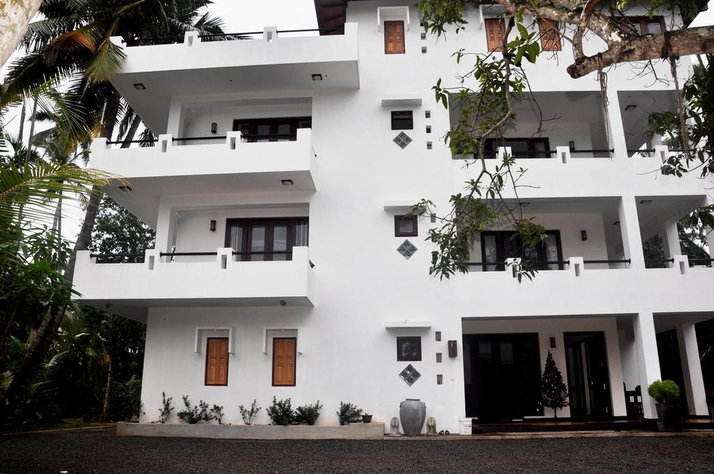 Villa Dineha ฮิกคาดูวา ภายนอก รูปภาพ