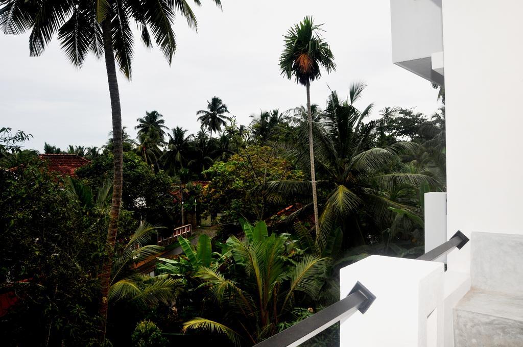 Villa Dineha ฮิกคาดูวา ภายนอก รูปภาพ