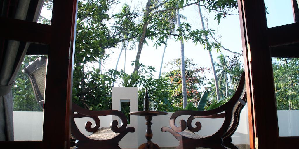 Villa Dineha ฮิกคาดูวา ภายนอก รูปภาพ