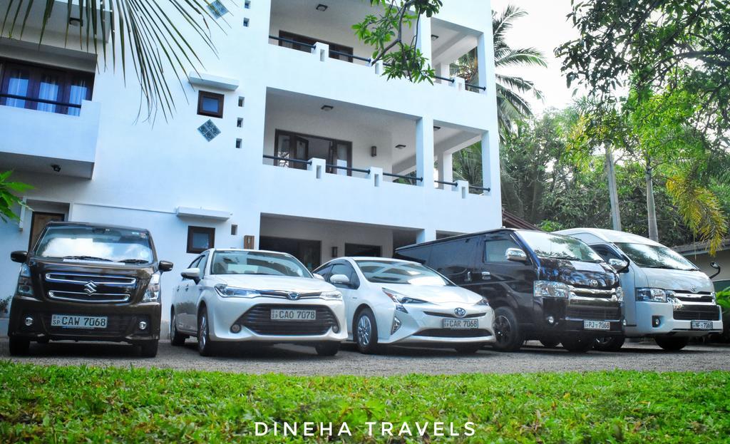 Villa Dineha ฮิกคาดูวา ภายนอก รูปภาพ