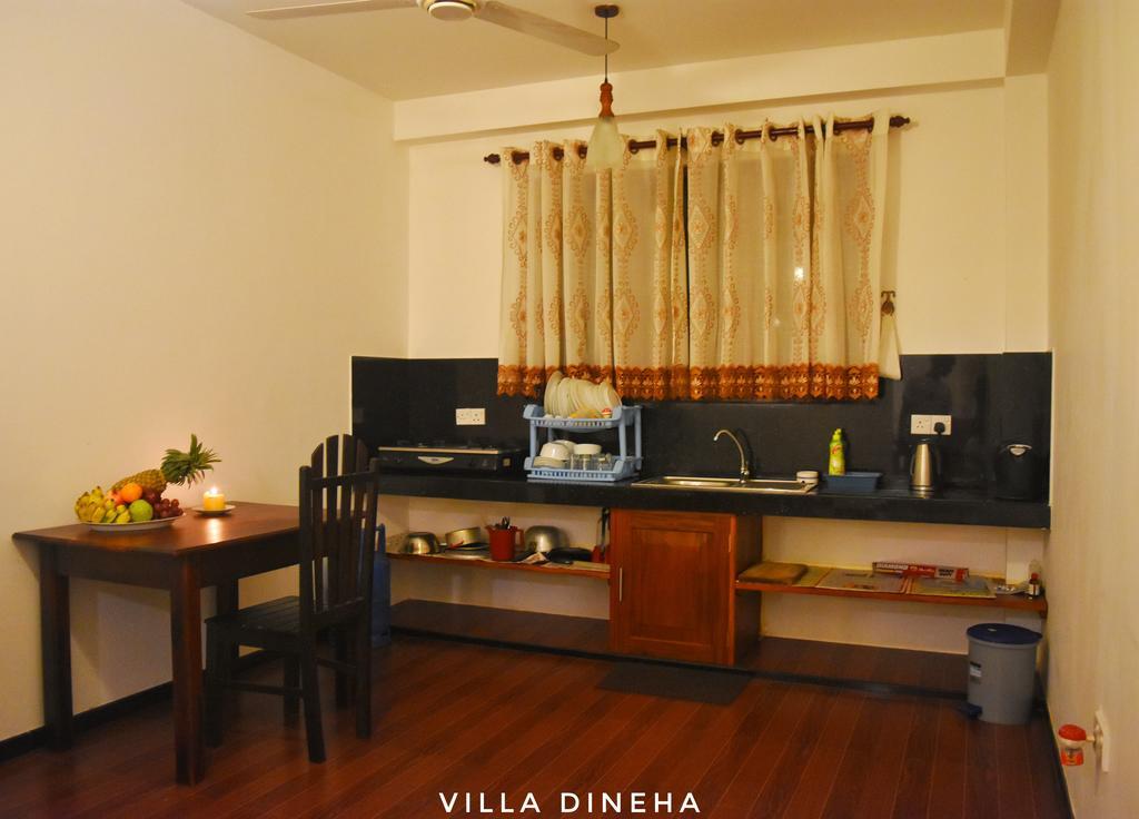 Villa Dineha ฮิกคาดูวา ภายนอก รูปภาพ